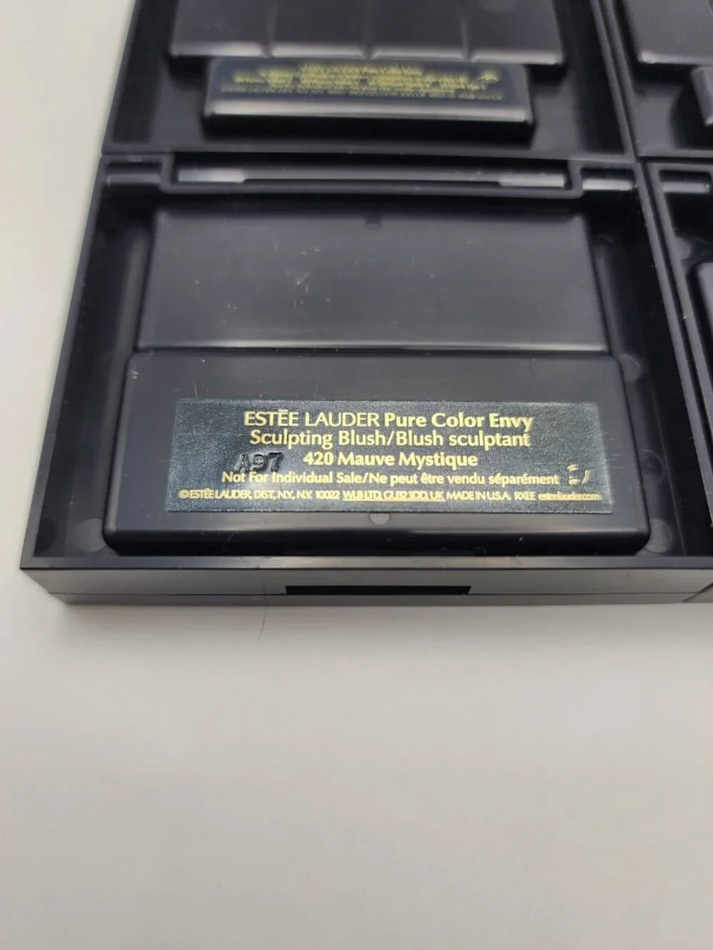 Estee Lauder Pure Color Envy Eyeshadow Quad Palette Set Nude Pink Gold Compact